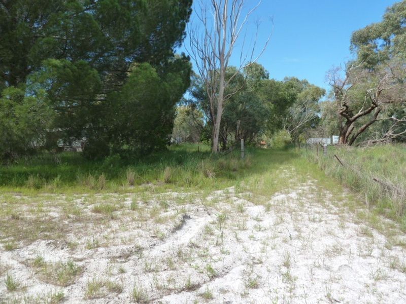 142 Victoria Road, Kenwick WA 6107