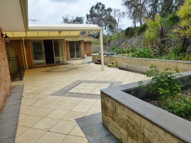 7 Wilfred Road, Canning Vale WA 6155