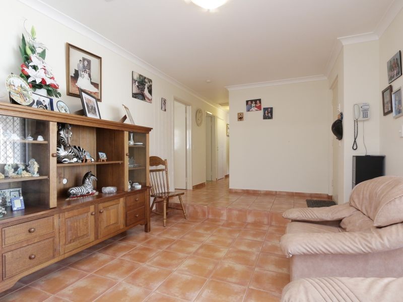 17 Ivanhoe Place, Gosnells WA 6110