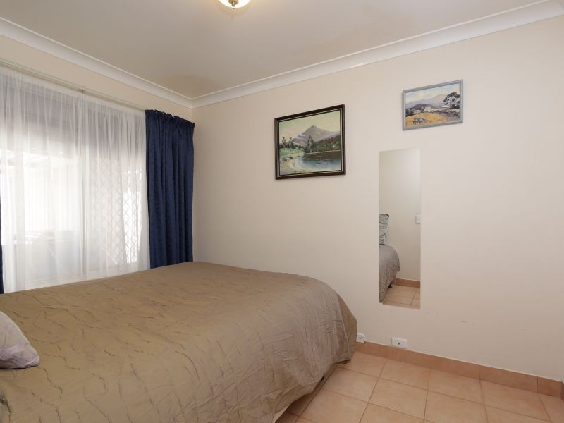 17 Ivanhoe Place, Gosnells WA 6110