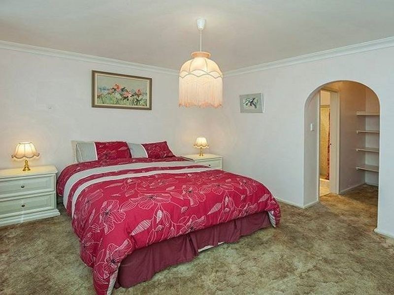 9 Sidcup Way, Kelmscott WA 6111