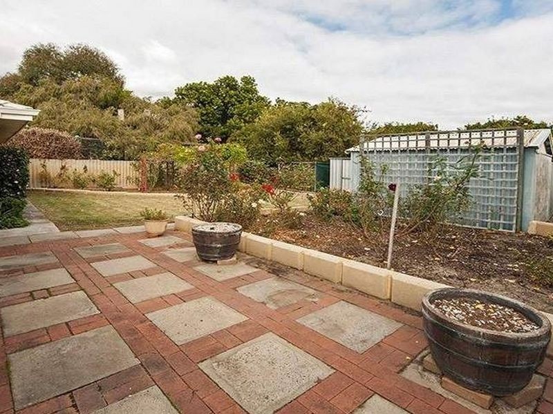 9 Sidcup Way, Kelmscott WA 6111