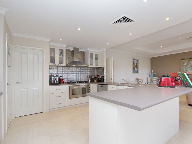 6 Affric Street, Canning Vale WA 6155