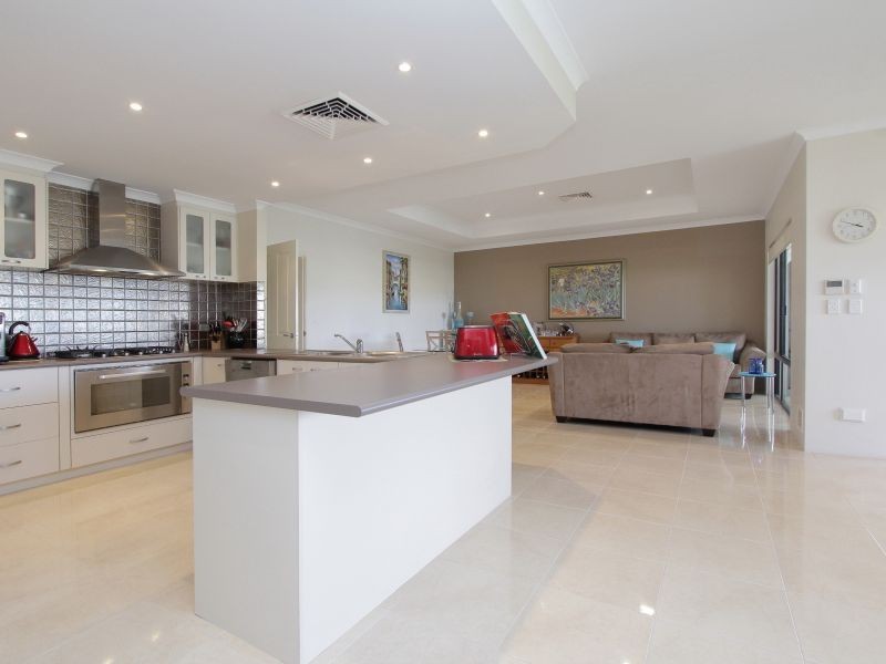 6 Affric Street, Canning Vale WA 6155