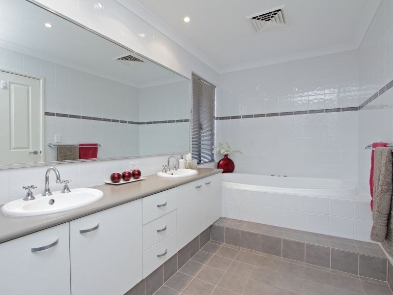 6 Affric Street, Canning Vale WA 6155