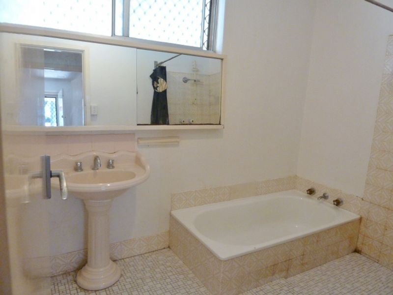 3 Petry Street, Langford WA 6147