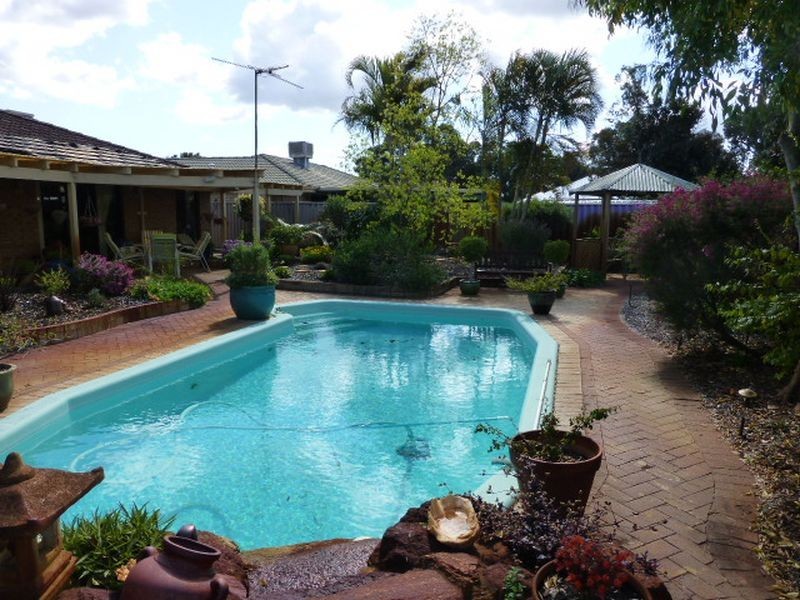 11 Discovery Drive, Thornlie WA 6108