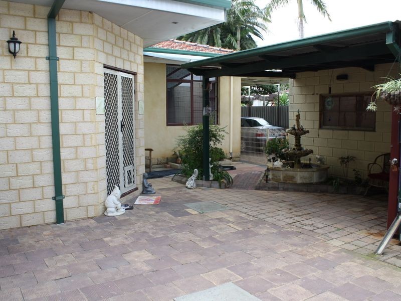 68 Harry Street, Gosnells WA 6110