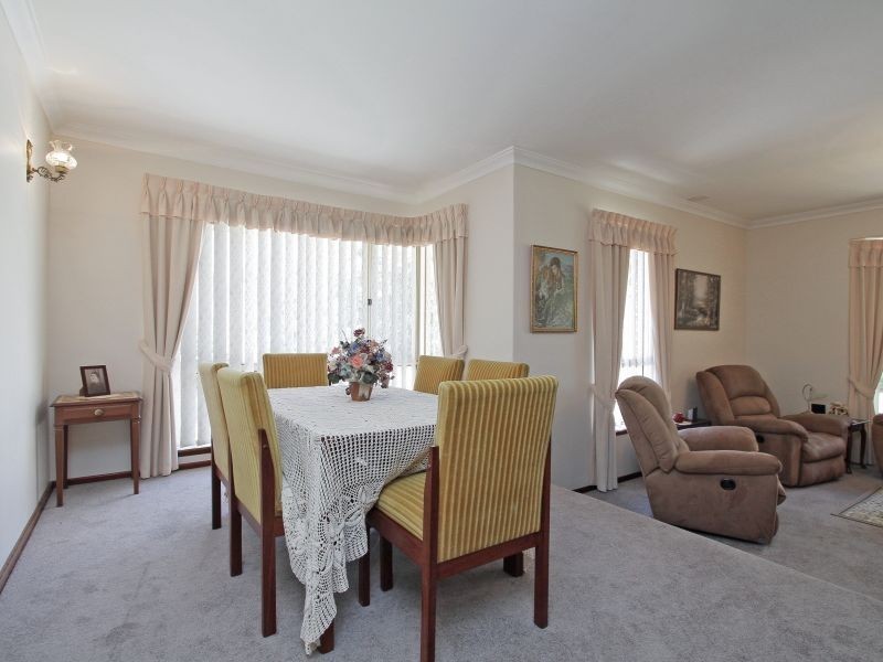 4 Brush Court, Canning Vale WA 6155