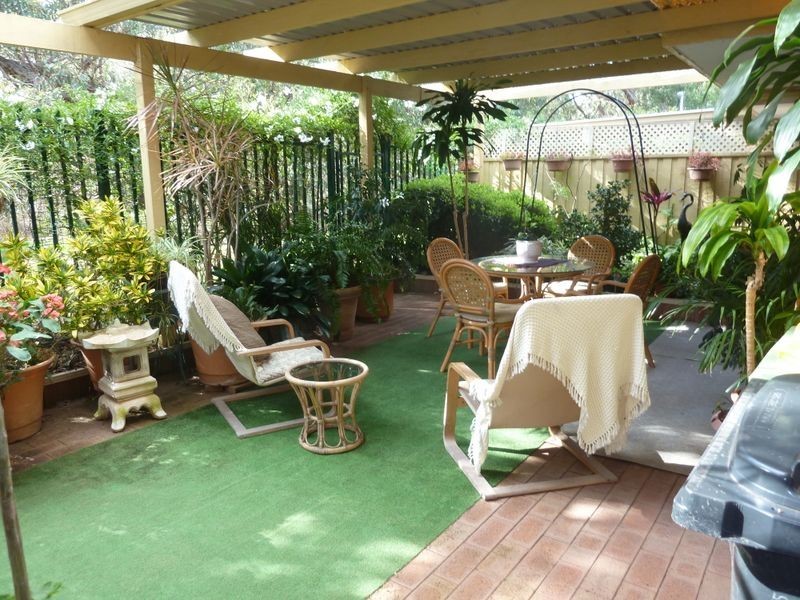 24/24 Southdown Place, Thornlie WA 6108