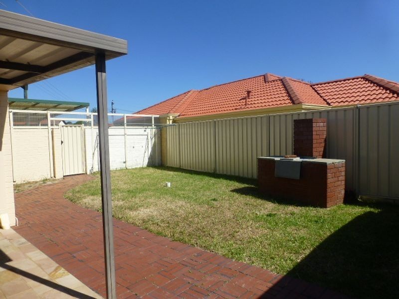 1/5 Colby Way, Thornlie WA 6108