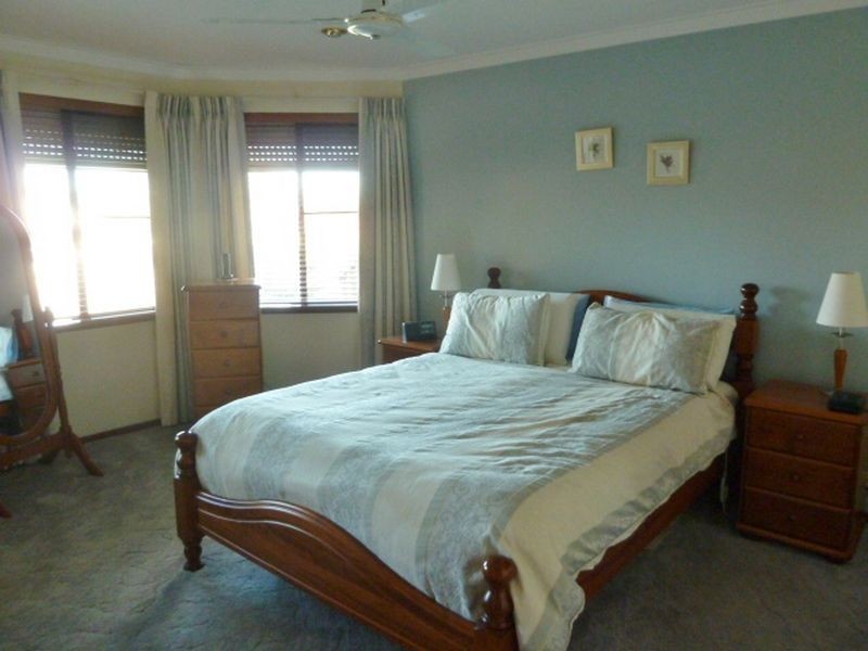 30 Ambassador Court, Thornlie WA 6108