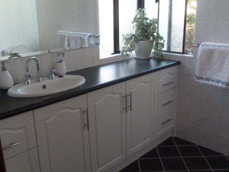 30 Ambassador Court, Thornlie WA 6108