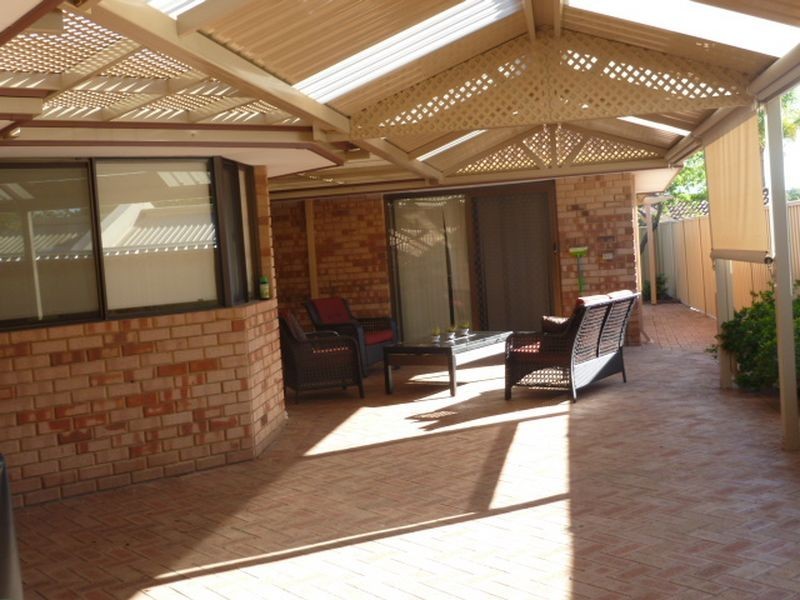 30 Ambassador Court, Thornlie WA 6108