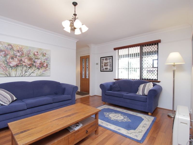 20 Orberry Place, Thornlie WA 6108