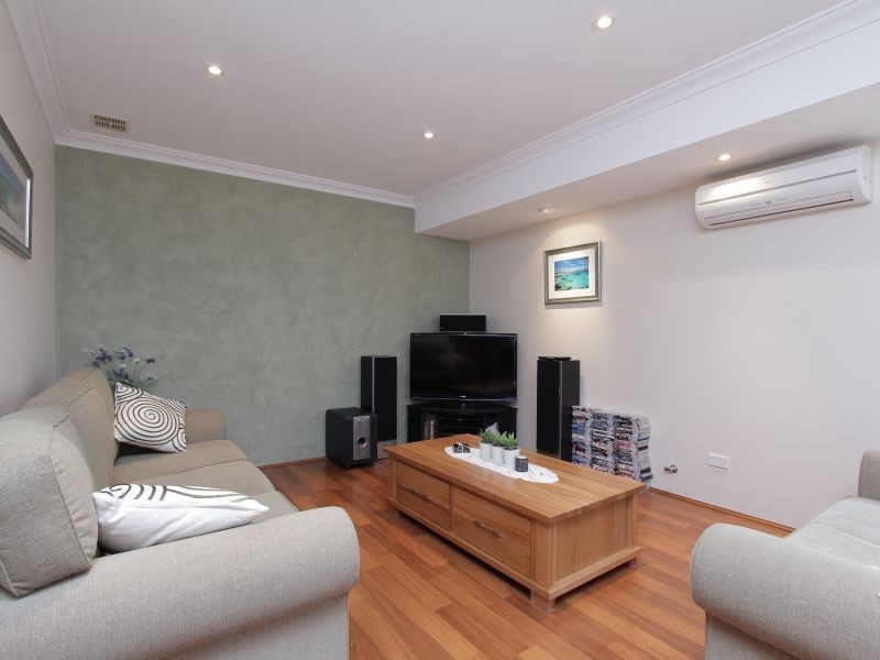 20 Orberry Place, Thornlie WA 6108