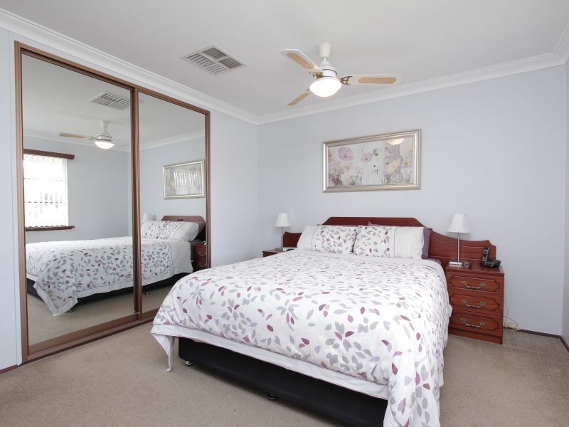20 Orberry Place, Thornlie WA 6108