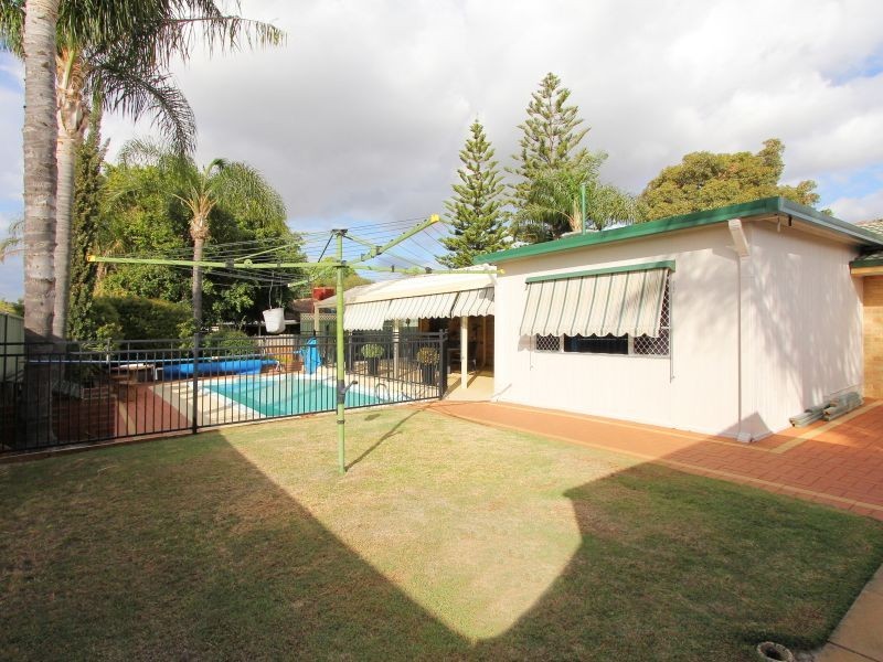20 Orberry Place, Thornlie WA 6108