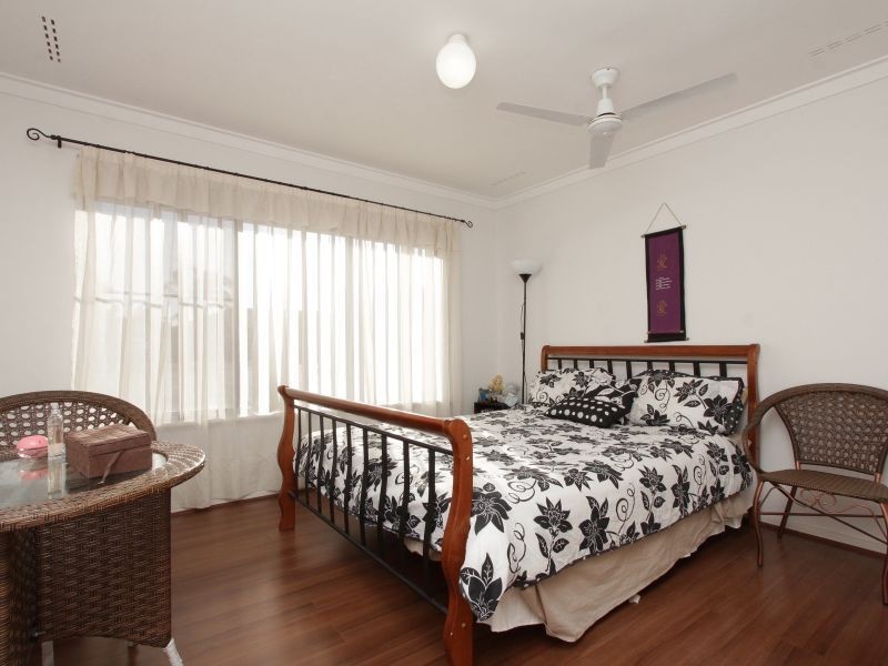 22 Anderson Way, Thornlie WA 6108