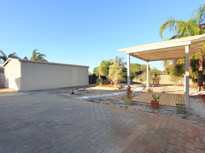 22 Anderson Way, Thornlie WA 6108
