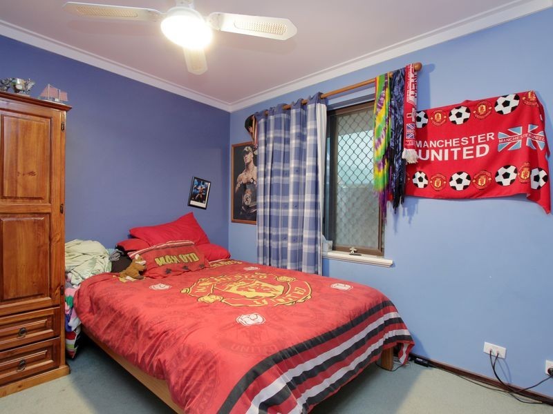 6 Meuller Way, Thornlie WA 6108