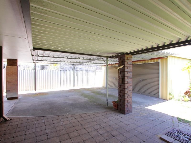 10 Huggins Road, Thornlie WA 6108