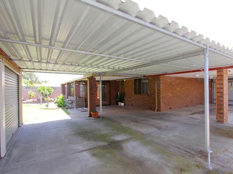 10 Huggins Road, Thornlie WA 6108