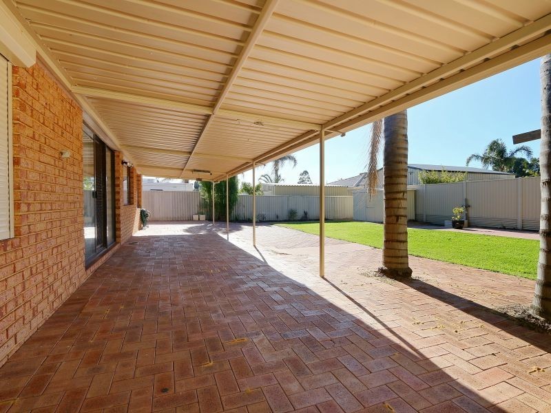 28 Willow Way, Maddington WA 6109