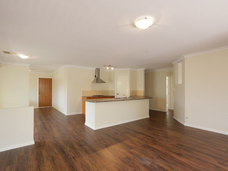 26 Daly Circle, Langford WA 6147