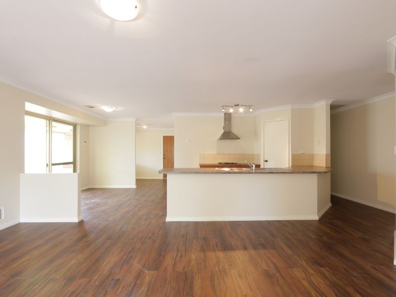 26 Daly Circle, Langford WA 6147