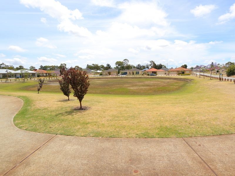 26 Daly Circle, Langford WA 6147