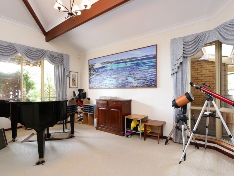 3 Brush Court, Canning Vale WA 6155