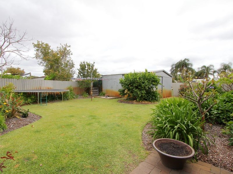 41 Masters Street, Kenwick WA 6107