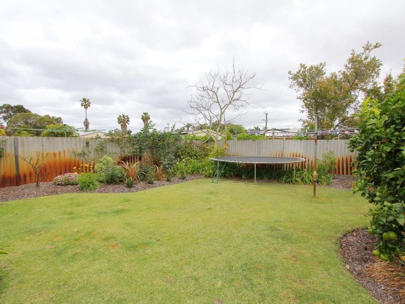 41 Masters Street, Kenwick WA 6107