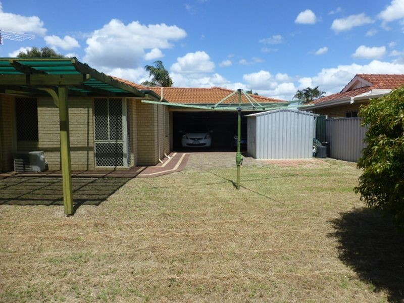 28 Citrine Gardens, Forrestfield WA 6058