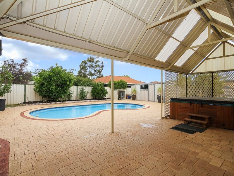 107 Lauterbach Drive, Gosnells WA 6110