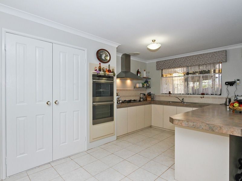 107 Lauterbach Drive, Gosnells WA 6110