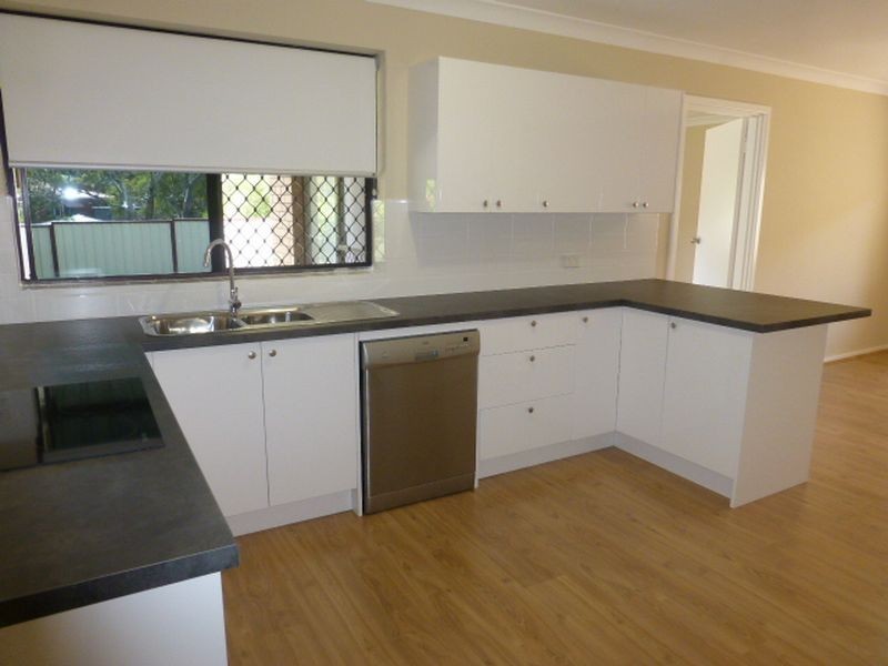 3 Markham Way, Swan View WA 6056