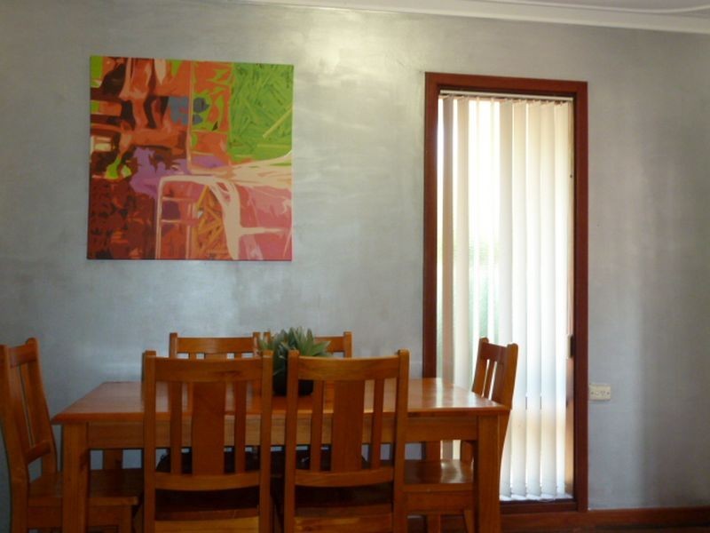 42 Hughenden Drive, Thornlie WA 6108