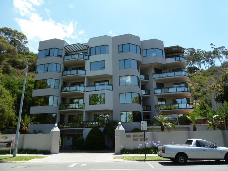 Unit 12/16 Mounts Bay Road, Perth WA 6000