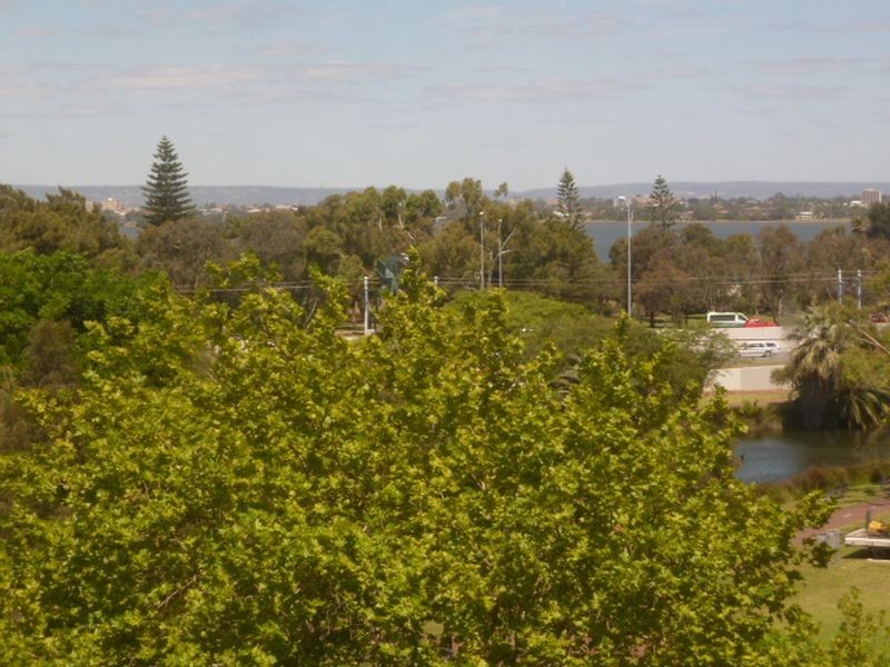 Unit 12/16 Mounts Bay Road, Perth WA 6000