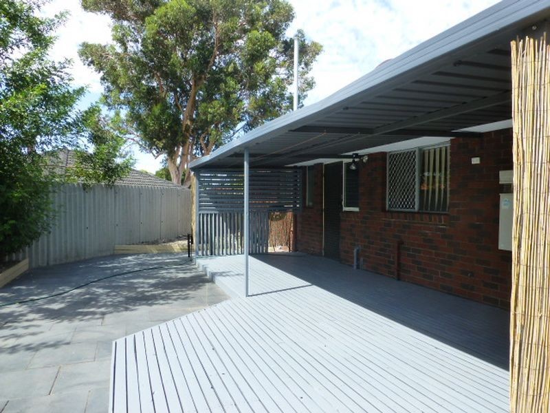 1 Dobell Street, Huntingdale WA 6110