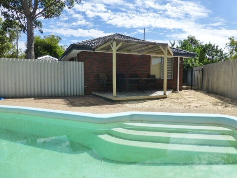 1 Dobell Street, Huntingdale WA 6110