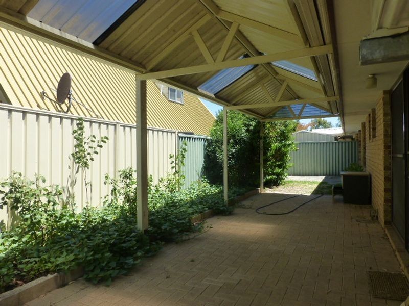 Unit 1/81 Crandon Street, Gosnells WA 6110