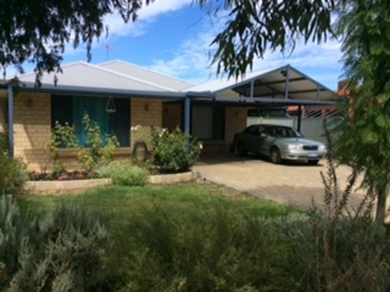 34 Latimer Way, Langford WA 6147