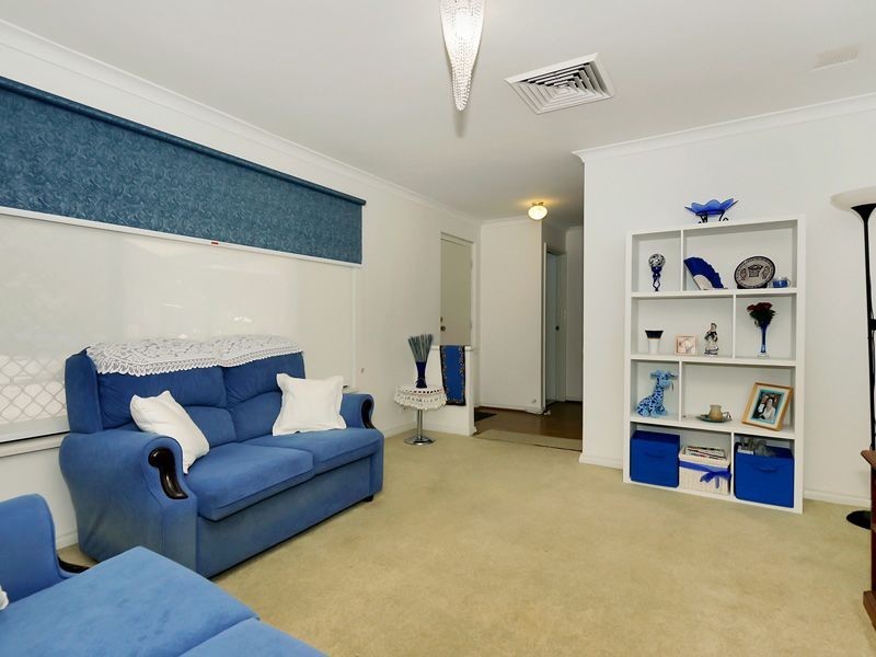 34 Latimer Way, Langford WA 6147