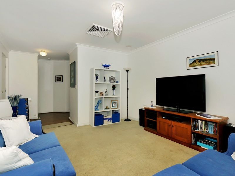 34 Latimer Way, Langford WA 6147
