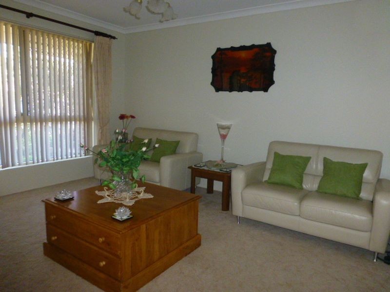 9 Debutante Close, Huntingdale WA 6110