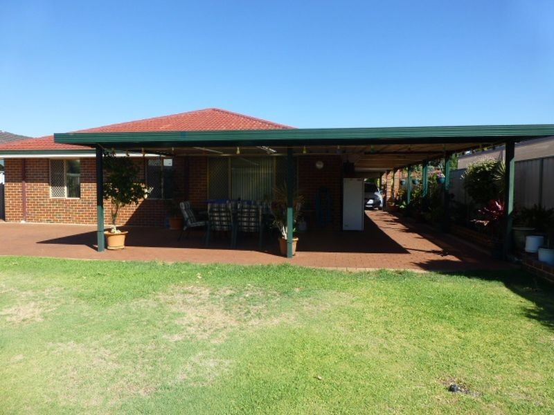 9 Debutante Close, Huntingdale WA 6110