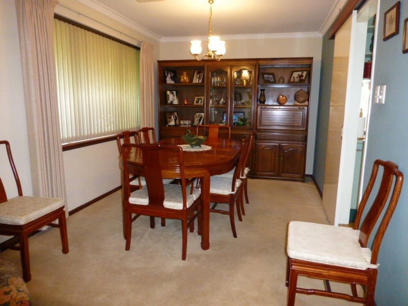 129 Regency Drive, Thornlie WA 6108